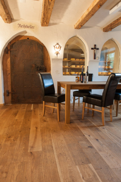 Preview: Angebot für Landhausdiele/Naturholzboden Eiche Massivdielen "Rustikal"